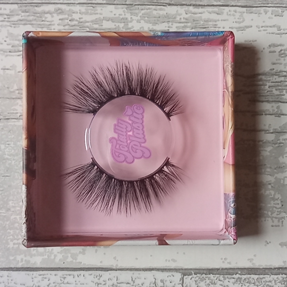 TOO GOOD 4 YOU  False Lashes